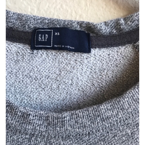 Gap gray Terry Sweatshirt with zipper detail! XS! - Picture 2 of 3